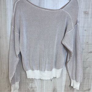 Linen and Dot Off-the-Shoulder Ribbed Sweater in Cream and White